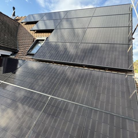 Solardach Arbeiten