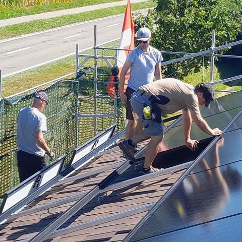 Solardach Arbeiten