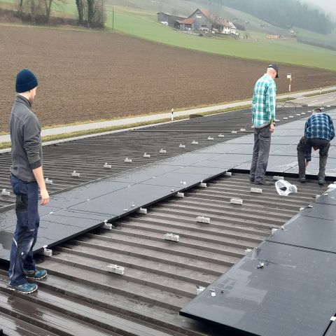 Solardach Arbeiten