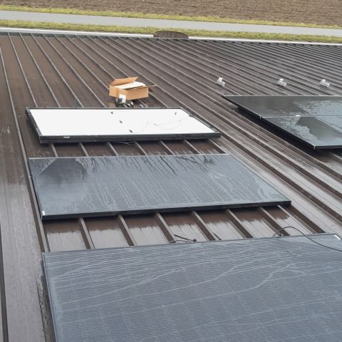 Solardach Arbeiten