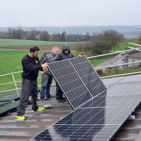 Solardach Arbeiten